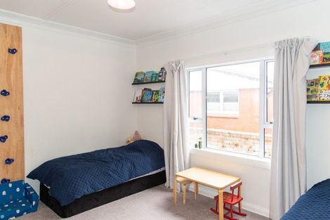 Photo of property in 7 Valpy Street, Saint Clair, Dunedin, 9012