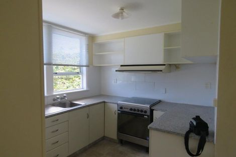 Photo of property in 19 Cook Street, Marfell, New Plymouth, 4310