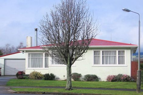 Photo of property in 44 Leicester Street, Terrace End, Palmerston North, 4410