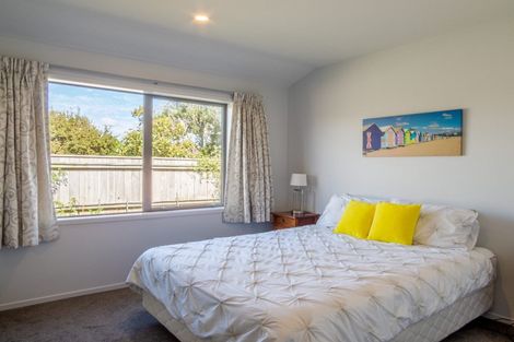 Photo of property in 45 Dawn Parade, Coastlands, Whakatane, 3120