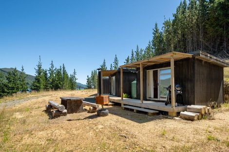 Photo of property in 4954 Kenepuru Road, Ohauparuparu Bay, Picton, 7282