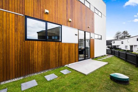 Photo of property in 7 Frank Gill Road, Hobsonville, Auckland, 0616