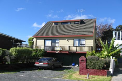 Photo of property in 110 Te Haumi Drive, Paihia, 0200