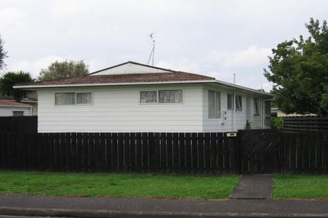 Photo of property in 52 Tabitha Crescent, Henderson, Auckland, 0612