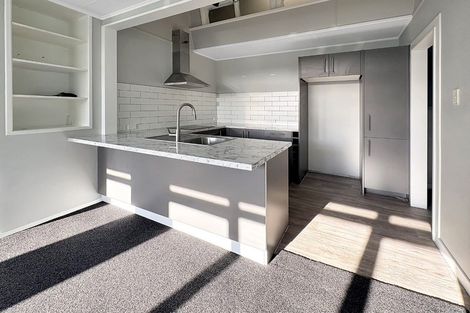 Photo of property in 16 Forth Street, Levin, 5510
