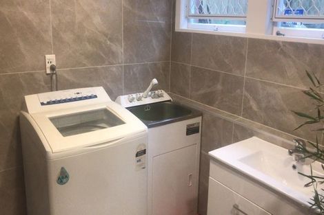 Photo of property in 8 Ayr Road, Pakuranga, Auckland, 2010