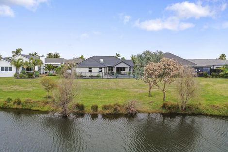 Photo of property in 48 Cassinia Close, Papamoa Beach, Papamoa, 3118