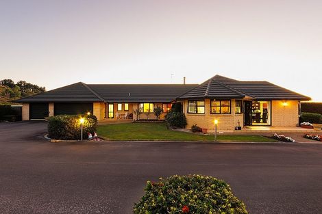 Photo of property in 289 Fitzherbert Road East, Aokautere, Palmerston North, 4471