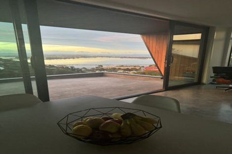 Photo of property in 3 John Monck Lane, Redcliffs, Christchurch, 8081