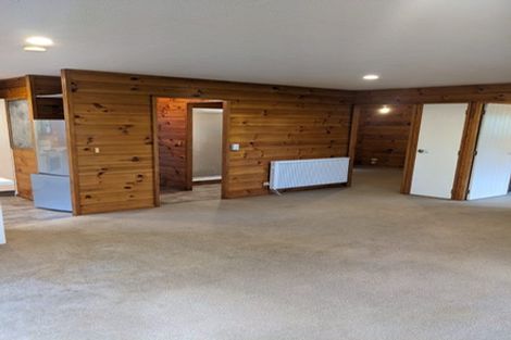 Photo of property in 2/32 Trinidad Road, Sunnynook, Auckland, 0620