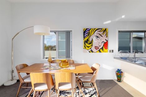 Photo of property in 3/8 Hutcheson Street, Sydenham, Christchurch, 8023