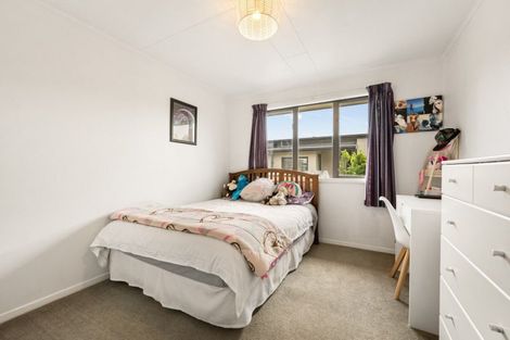 Photo of property in 18 Ashworth Street, Alexandra, 9320