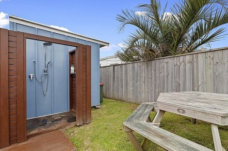 Photo of property in 8 Fyfe Road, Waihi Beach, 3611