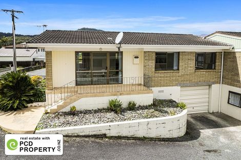 Photo of property in 27 Kamo Road, Regent, Whangarei, 0112