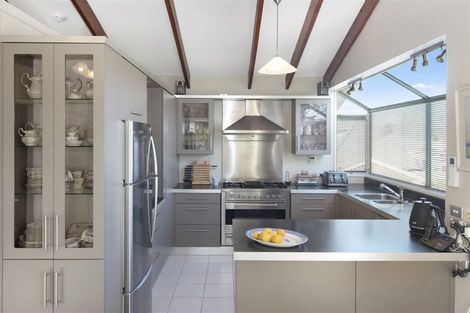 Photo of property in 53 Sayers Crescent, Ilam, Christchurch, 8041