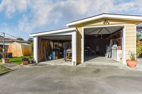 Photo of property in 2 Tait Street, Ruby Bay, Mapua, 7005