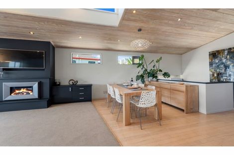 Photo of property in 1/33 Braemar Road, Rothesay Bay, Auckland, 0630