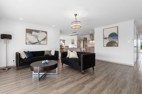 Photo of property in 42 Double Bay Road, Pyes Pa, Tauranga, 3112