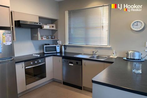 Photo of property in 16 Kirriemuir Street, Maryhill, Dunedin, 9011