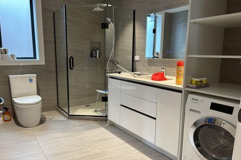 Photo of property in 19 Kerekin Drive, Oteha, Auckland, 0632