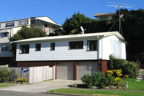 Photo of property in 24 Island View Terrace, Waikanae Beach, Waikanae, 5036
