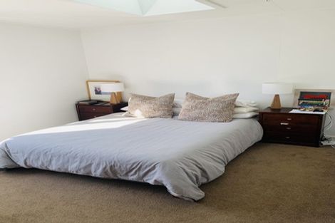 Photo of property in 11 Clark Street, Sumner, Christchurch, 8081