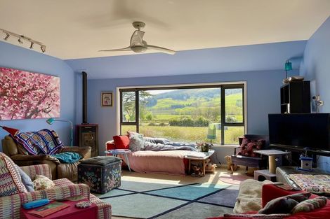 Photo of property in 23 Goodwood Road, Goodwood, Palmerston, 9481