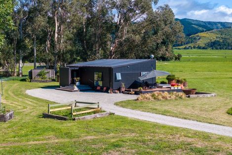 Photo of property in 66c Thomas Road, Carrington, Carterton, 5791