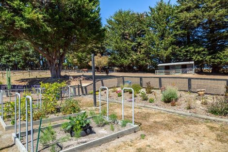 Photo of property in 752 Ponatahi Road, Martinborough, Carterton, 5792