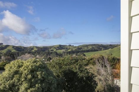 Photo of property in 11 Rauta Way, Helensville, 0800