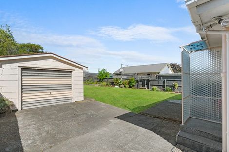 Photo of property in 16 Bassett Street, Burwood, Christchurch, 8083