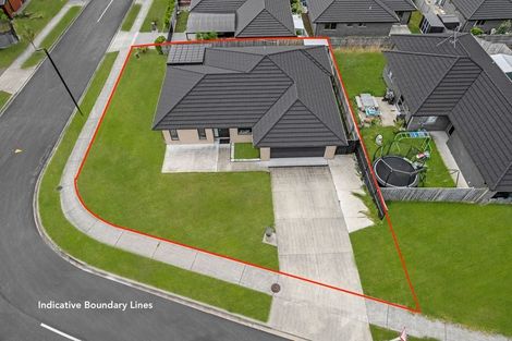 Photo of property in 33 Harry Richards Way, Pokeno, 2402
