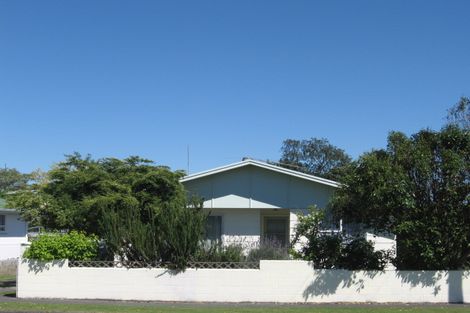 Photo of property in 72 Tyndall Road, Outer Kaiti, Gisborne, 4010