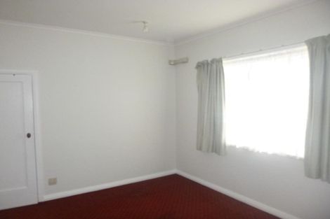 Photo of property in 6 Raymond Terrace, Fairfield, Lower Hutt, 5011