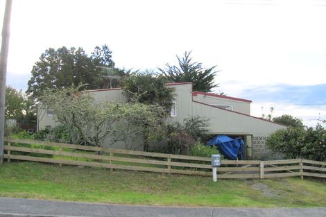 Photo of property in 3 Ferndale Drive, Snells Beach, 0920