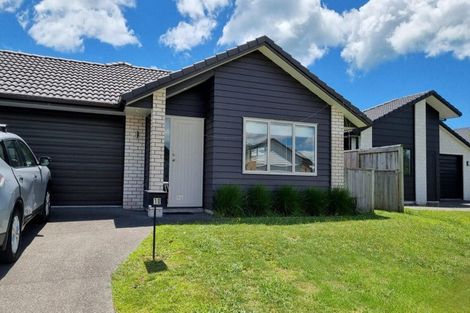 Photo of property in 10 Furlong Road, Papamoa, 3118