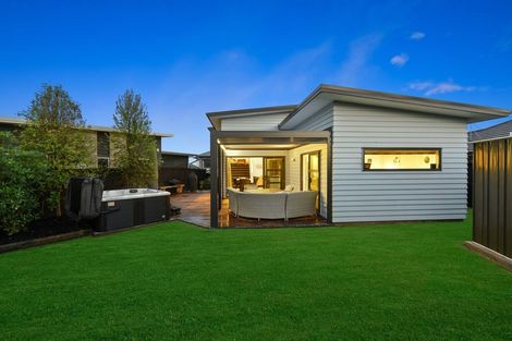 Photo of property in 20 Castleton Way, Flagstaff, Hamilton, 3210