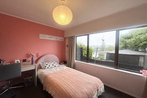 Photo of property in 51 Zealandia Road, Manly, Whangaparaoa, 0930