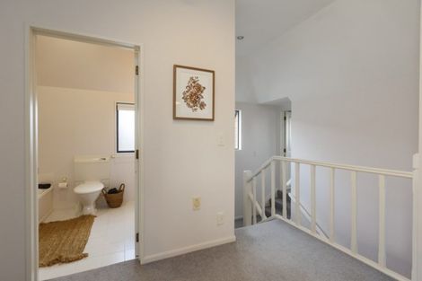 Photo of property in 15a Phoenix Avenue, Hokowhitu, Palmerston North, 4410