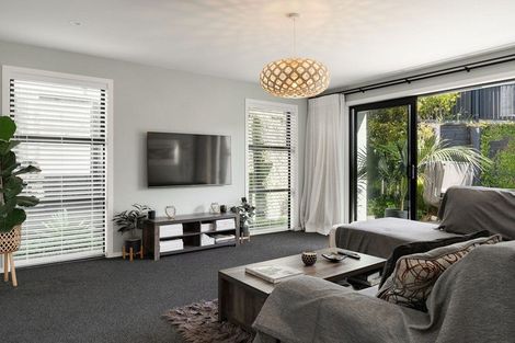 Photo of property in 14 Hayward Place, Ohauiti, Tauranga, 3112