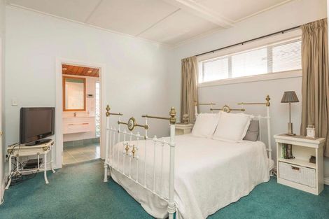 Photo of property in 8 Gorrie Avenue, Epsom, Auckland, 1023