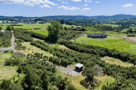 Photo of property in 149 Whaka Street, Maungaturoto, 0583