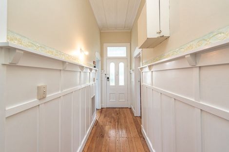 Photo of property in 6 Stark Street, Durie Hill, Whanganui, 4500