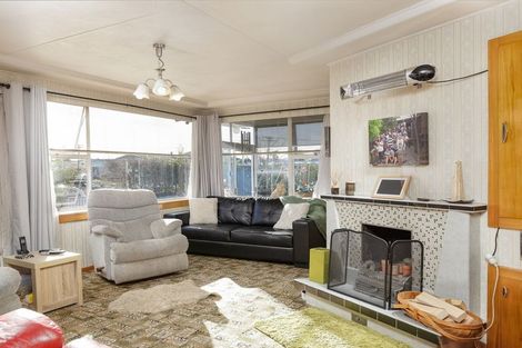 Photo of property in 1 Kennedy Crescent, Waimate, 7924