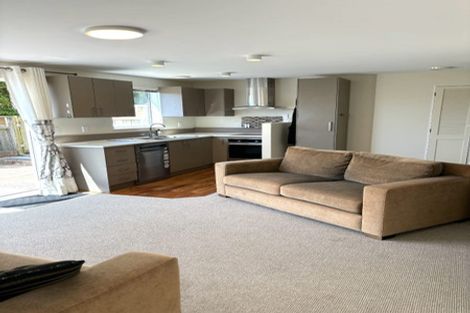 Photo of property in 102a Karepa Street, Brooklyn, Wellington, 6021