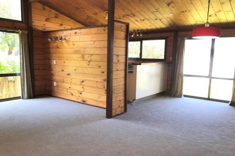 Photo of property in 6 Villa Place, Bell Block, New Plymouth, 4312