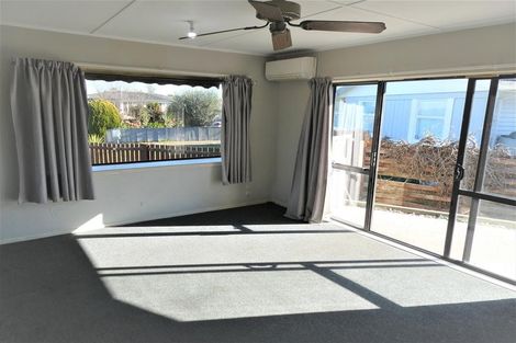 Photo of property in 400 Huia Place, Camberley, Hastings, 4120