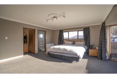 Photo of property in 4 Orkney Street, Waikiwi, Invercargill, 9810