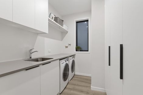 Photo of property in 6b Pounamu Avenue, Greenhithe, Auckland, 0632