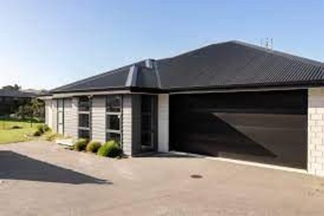 Photo of property in 8 Stevie Lane, Omokoroa, 3114